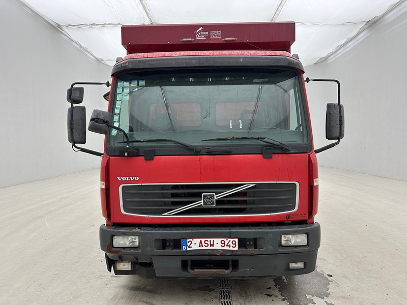 Volvo FL 220 - Камион с брезент: снимка 2 Volvo FL 220 - Камион с брезент: снимка 2