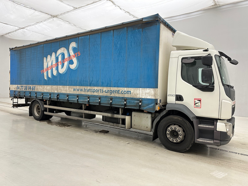 Volvo FL 250 - Камион с брезент: снимка 3 Volvo FL 250 - Камион с брезент: снимка 3