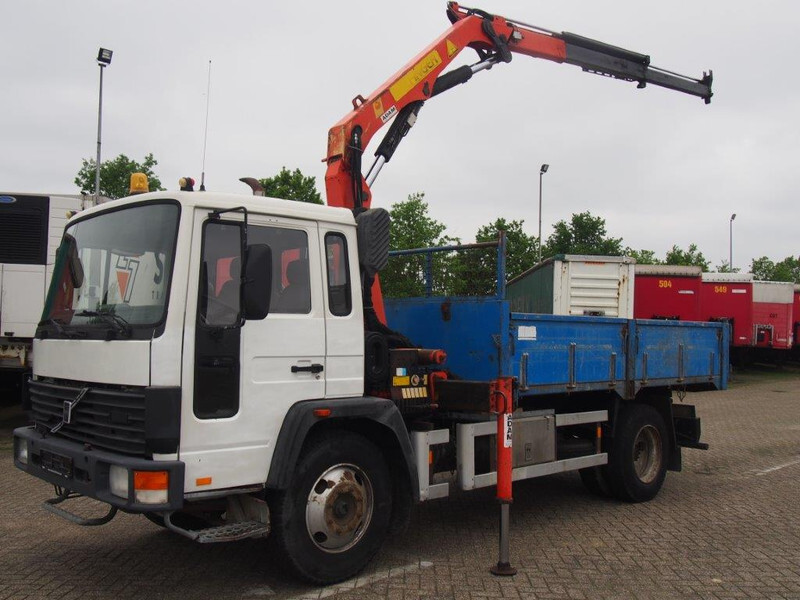 Volvo FL6.180 - Самосвал камион, Камион с кран: снимка 2 Volvo FL6.180 - Самосвал камион, Камион с кран: снимка 2