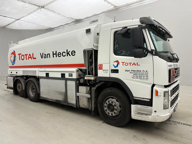 Volvo FM 300 - 6x2 - Камион цистерна: снимка 3 Volvo FM 300 - 6x2 - Камион цистерна: снимка 3