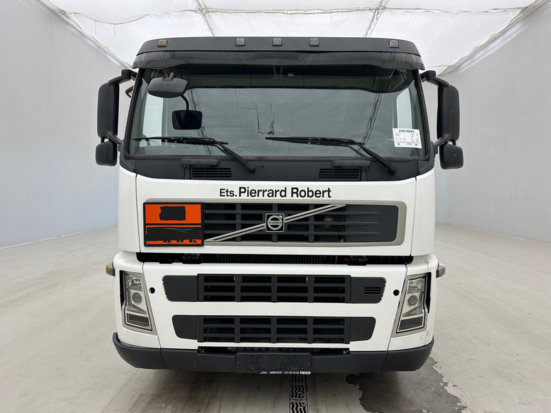 Volvo FM400 - Камион цистерна: снимка 2 Volvo FM400 - Камион цистерна: снимка 2