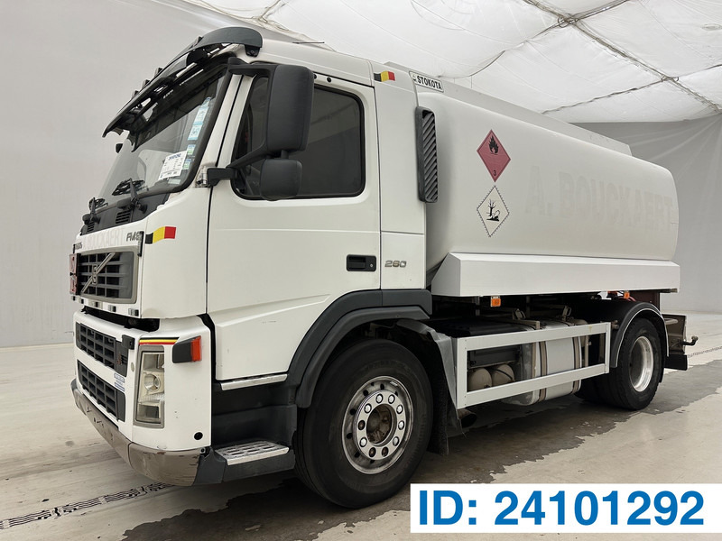 Volvo FM9.260 - Камион цистерна: снимка 1 Volvo FM9.260 - Камион цистерна: снимка 1