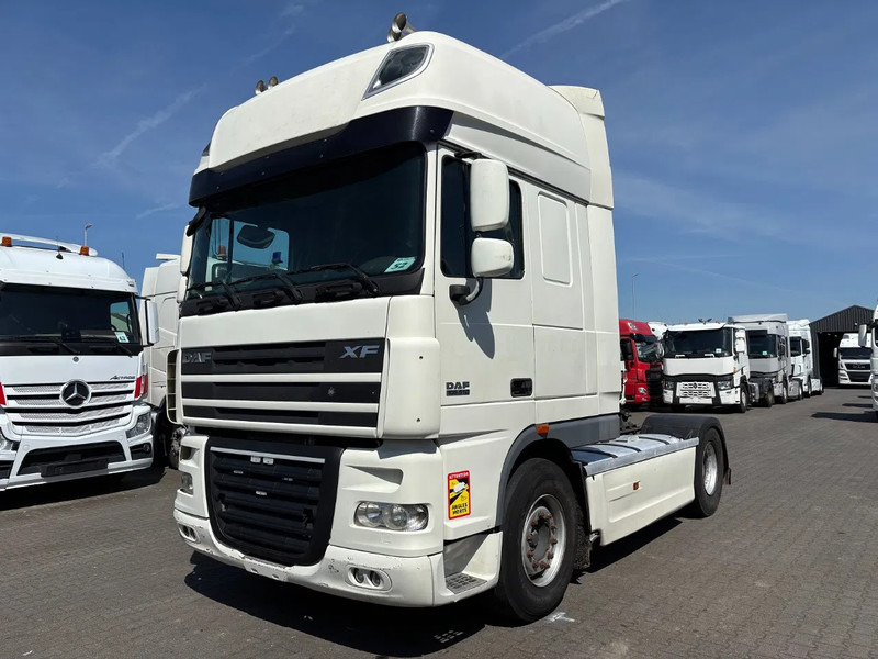 DAF XF 105.510 Super spacecab Euro 5 Retarder - Влекач: снимка 1 DAF XF 105.510 Super spacecab Euro 5 Retarder - Влекач: снимка 1