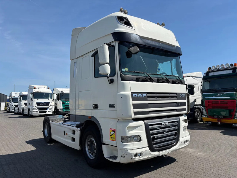 DAF XF 105.510 Super spacecab Euro 5 Retarder - Влекач: снимка 2 DAF XF 105.510 Super spacecab Euro 5 Retarder - Влекач: снимка 2