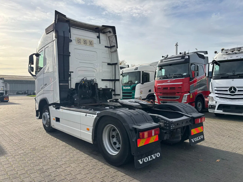 Volvo FH 500 Globetrotter Euro 6 - Влекач: снимка 3 Volvo FH 500 Globetrotter Euro 6 - Влекач: снимка 3