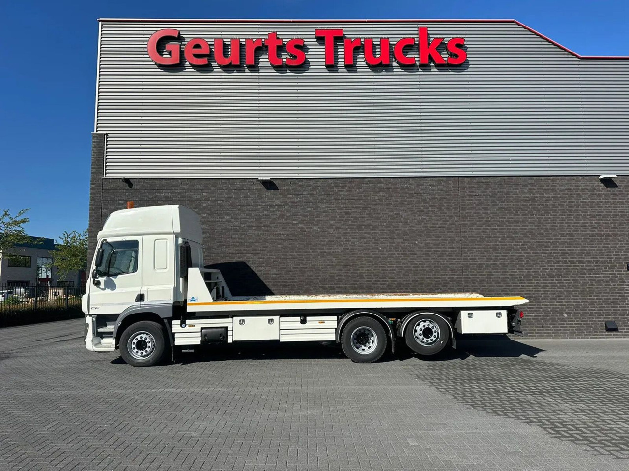 DAF CF 410 6X2 M4SN3 OPRIJWAGEN / MACHINE TRANSPORTE - Автовоз камион: снимка 1 DAF CF 410 6X2 M4SN3 OPRIJWAGEN / MACHINE TRANSPORTE - Автовоз камион: снимка 1