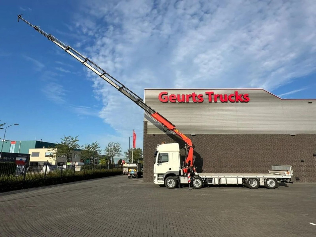 DAF CF 450 8X2 OPRIJWAGEN/MACHINE TRANSPORTER + PALF - Камион с кран: снимка 5 DAF CF 450 8X2 OPRIJWAGEN/MACHINE TRANSPORTER + PALF - Камион с кран: снимка 5