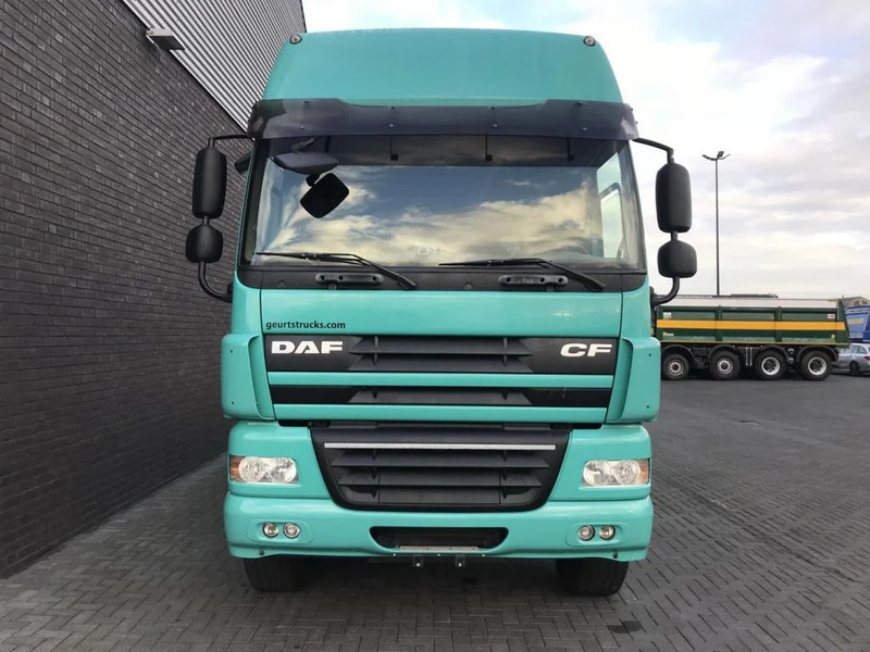 Камион с кран DAF CF 460 8X4 + MKG HMK 401/kran/kraan/Montagekran/: снимка 9 Камион с кран DAF CF 460 8X4 + MKG HMK 401/kran/kraan/Montagekran/: снимка 9