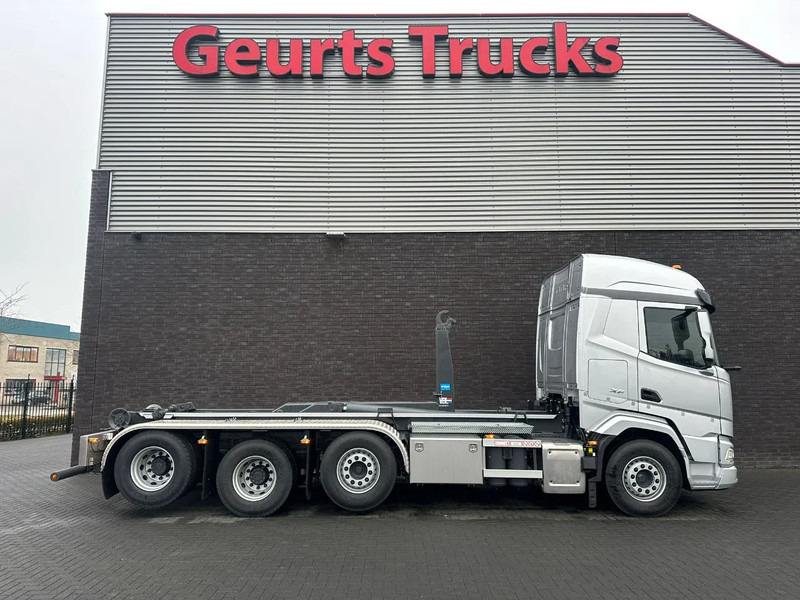 DAF XF 530 8X2 TRIPLE VDL S-30-6700 HAAKARMSYSTEEM/ABROLLKIPPER/HOOKLIFT/NIEUW/NEW - Мултилифт с кука камион: снимка 4 DAF XF 530 8X2 TRIPLE VDL S-30-6700 HAAKARMSYSTEEM/ABROLLKIPPER/HOOKLIFT/NIEUW/NEW - Мултилифт с кука камион: снимка 4