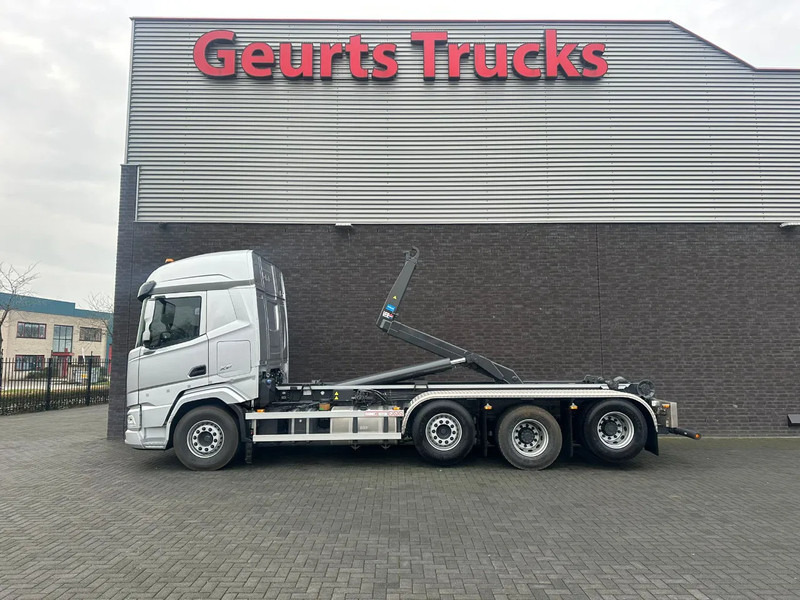 DAF XF 530 8X2 TRIPLE VDL S-30-6700 HAAKARMSYSTEEM/ABROLLKIPPER/HOOKLIFT/NIEUW/NEW - Мултилифт с кука камион: снимка 1 DAF XF 530 8X2 TRIPLE VDL S-30-6700 HAAKARMSYSTEEM/ABROLLKIPPER/HOOKLIFT/NIEUW/NEW - Мултилифт с кука камион: снимка 1