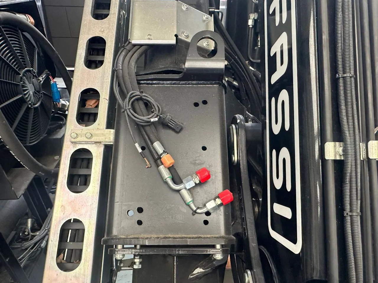 Fassi E-DYNAMIC F235A.2.26 - Кран за камион: снимка 4 Fassi E-DYNAMIC F235A.2.26 - Кран за камион: снимка 4