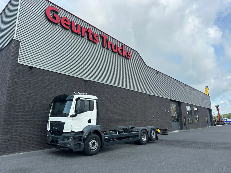 MAN TGS 26.480 6X2-4 BL CHASSIS CABINE (NIEUW) - Шаси кабина: снимка 2 MAN TGS 26.480 6X2-4 BL CHASSIS CABINE (NIEUW) - Шаси кабина: снимка 2