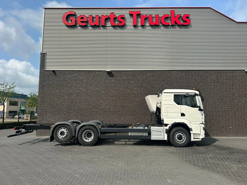 MAN TGS 26.520 6X2H-4 BL CH HYDRO DRIVE CHASSIS CABINE (NIEUW) - Шаси кабина: снимка 4 MAN TGS 26.520 6X2H-4 BL CH HYDRO DRIVE CHASSIS CABINE (NIEUW) - Шаси кабина: снимка 4