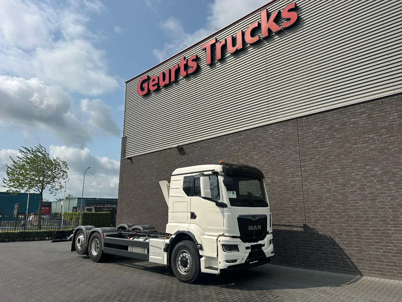 MAN TGS 26.520 6X2H-4 BL CH HYDRO DRIVE CHASSIS CABINE (NIEUW) - Шаси кабина: снимка 5 MAN TGS 26.520 6X2H-4 BL CH HYDRO DRIVE CHASSIS CABINE (NIEUW) - Шаси кабина: снимка 5