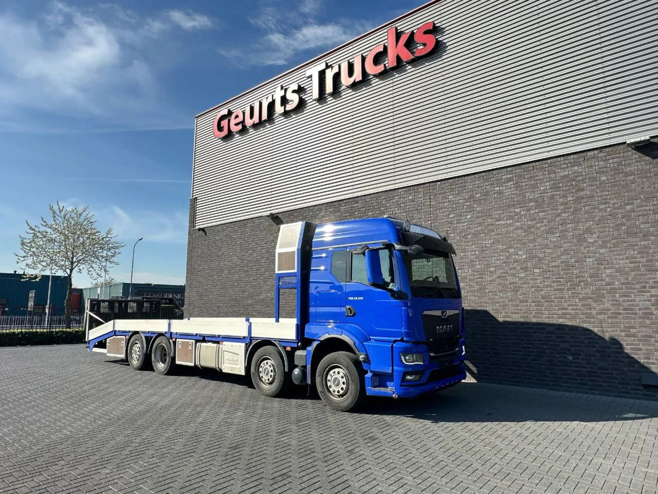 MAN TGS 35.510 8X2-6BL OPRIJWAGEN/MACHINE TRANSPORTE - Автовоз камион: снимка 5 MAN TGS 35.510 8X2-6BL OPRIJWAGEN/MACHINE TRANSPORTE - Автовоз камион: снимка 5