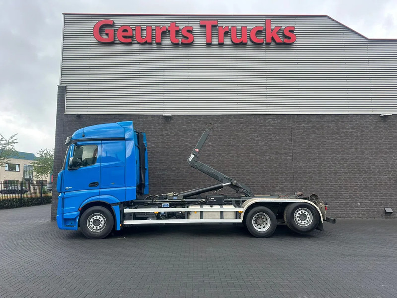 Mercedes-Benz Actros 2545 6X2 MET HIAB MULTILIFT XR21S61 HAAKARMSYSTEEM / ABROLLKIPPER / HOOKLIFT - Мултилифт с кука камион: снимка 1 Mercedes-Benz Actros 2545 6X2 MET HIAB MULTILIFT XR21S61 HAAKARMSYSTEEM / ABROLLKIPPER / HOOKLIFT - Мултилифт с кука камион: снимка 1
