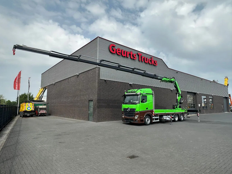 Mercedes-Benz Actros 2545 6X4 OPENLAADBAK MET FASSI F545RA.2.28 XE DINAMIC KRAAN / KRAAN/ CRANE/ GRUA - Камион с кран: снимка 2 Mercedes-Benz Actros 2545 6X4 OPENLAADBAK MET FASSI F545RA.2.28 XE DINAMIC KRAAN / KRAAN/ CRANE/ GRUA - Камион с кран: снимка 2