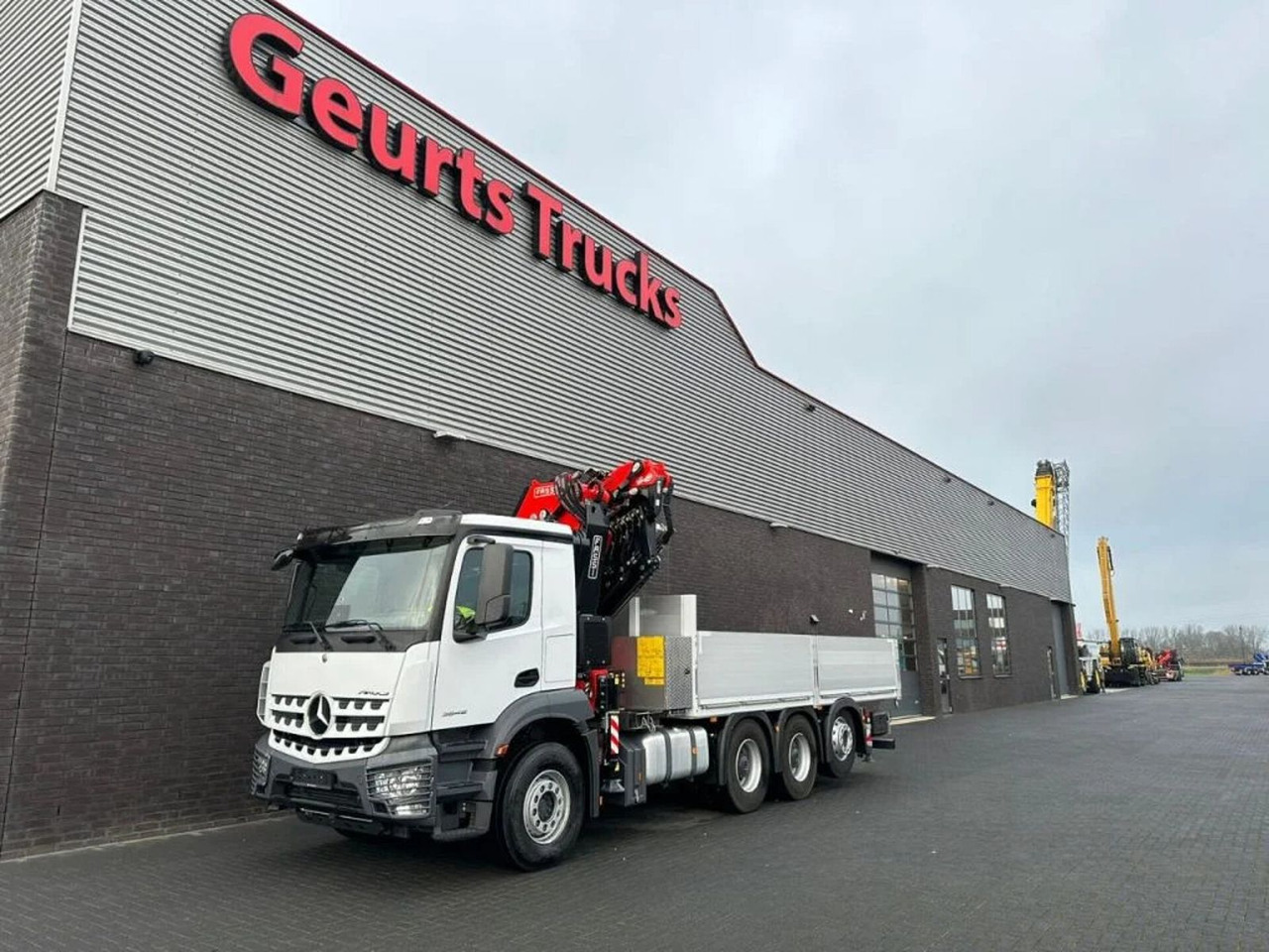 Камион с кран Mercedes-Benz Arocs 3646 L 8X4 + FASSI F545RA.2.26 XE-DYNAMIC: снимка 10