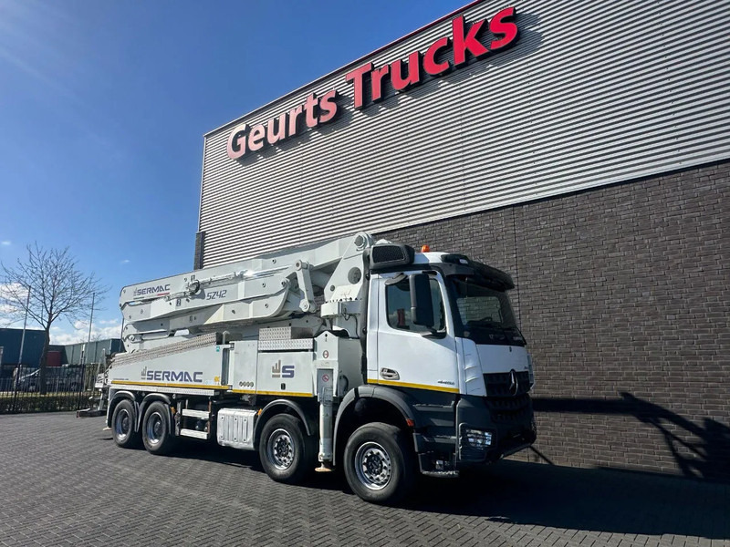Mercedes-Benz Arocs 4451 8X4 + SERMAC 5Z42 BETONPOMP/BETONPUMPE/CONCRETE PUMP - Бетон помпа: снимка 5 Mercedes-Benz Arocs 4451 8X4 + SERMAC 5Z42 BETONPOMP/BETONPUMPE/CONCRETE PUMP - Бетон помпа: снимка 5