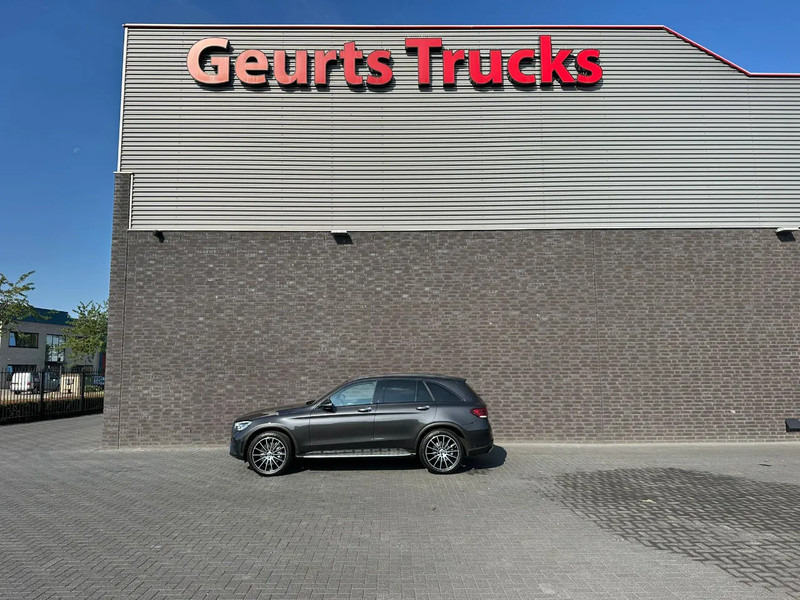 Mercedes-Benz GLC AMG 200 4MATIC - Джип: снимка 1 Mercedes-Benz GLC AMG 200 4MATIC - Джип: снимка 1