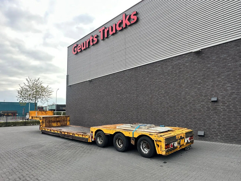 Nooteboom EURO-48-03 DIEPLADER / TIEFLADER / LOW LOADER MET HYDRAULISCH VERING EN STUURASSEN - Нискорамна площадка полуремарке: снимка 3 Nooteboom EURO-48-03 DIEPLADER / TIEFLADER / LOW LOADER MET HYDRAULISCH VERING EN STUURASSEN - Нискорамна площадка полуремарке: снимка 3