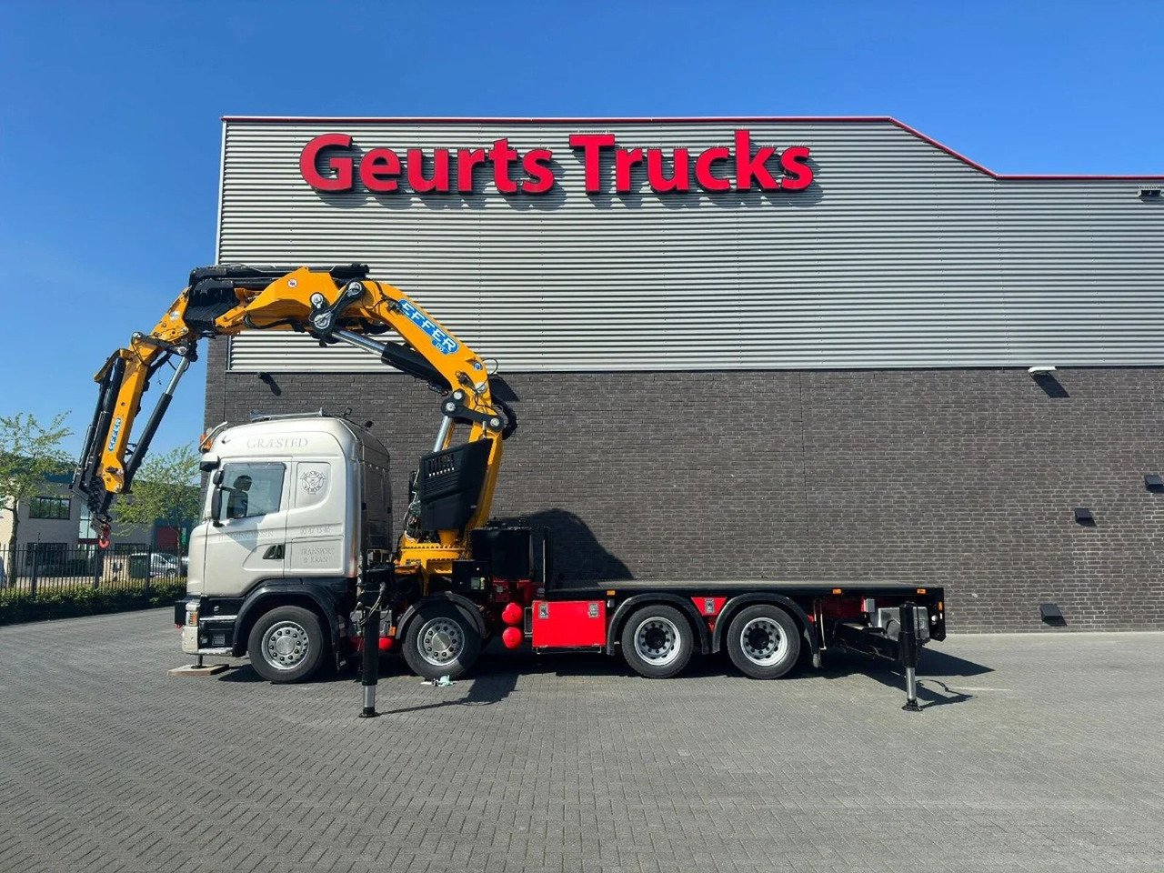 Scania G450 8X4 + EFFER 1255/8S + JIB 6S HD KRAAN/KRAN/ - Камион с кран: снимка 5 Scania G450 8X4 + EFFER 1255/8S + JIB 6S HD KRAAN/KRAN/ - Камион с кран: снимка 5