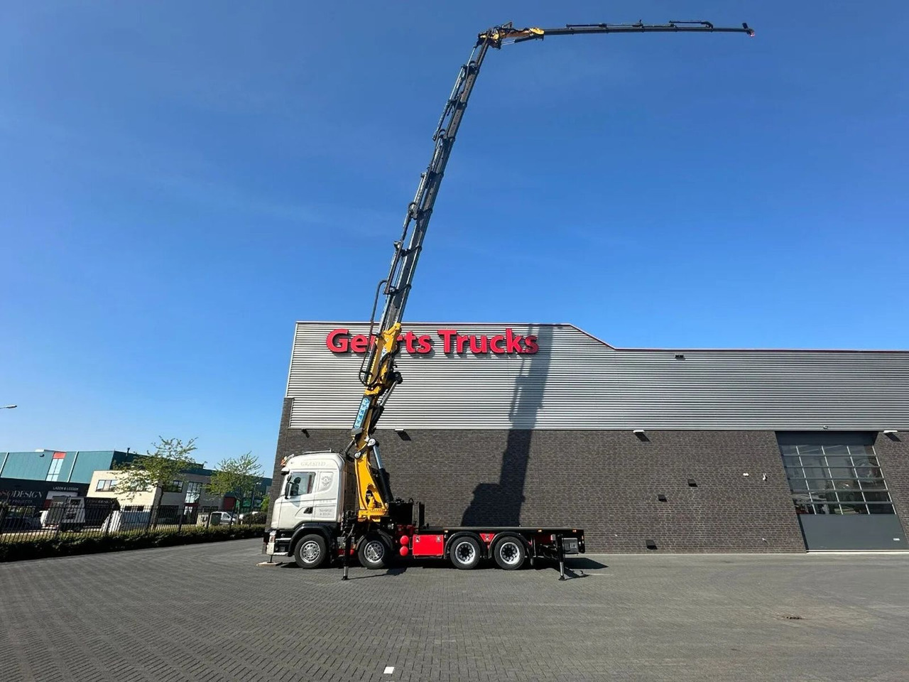 Scania G450 8X4 + EFFER 1255/8S + JIB 6S HD KRAAN/KRAN/ - Камион с кран: снимка 3 Scania G450 8X4 + EFFER 1255/8S + JIB 6S HD KRAAN/KRAN/ - Камион с кран: снимка 3