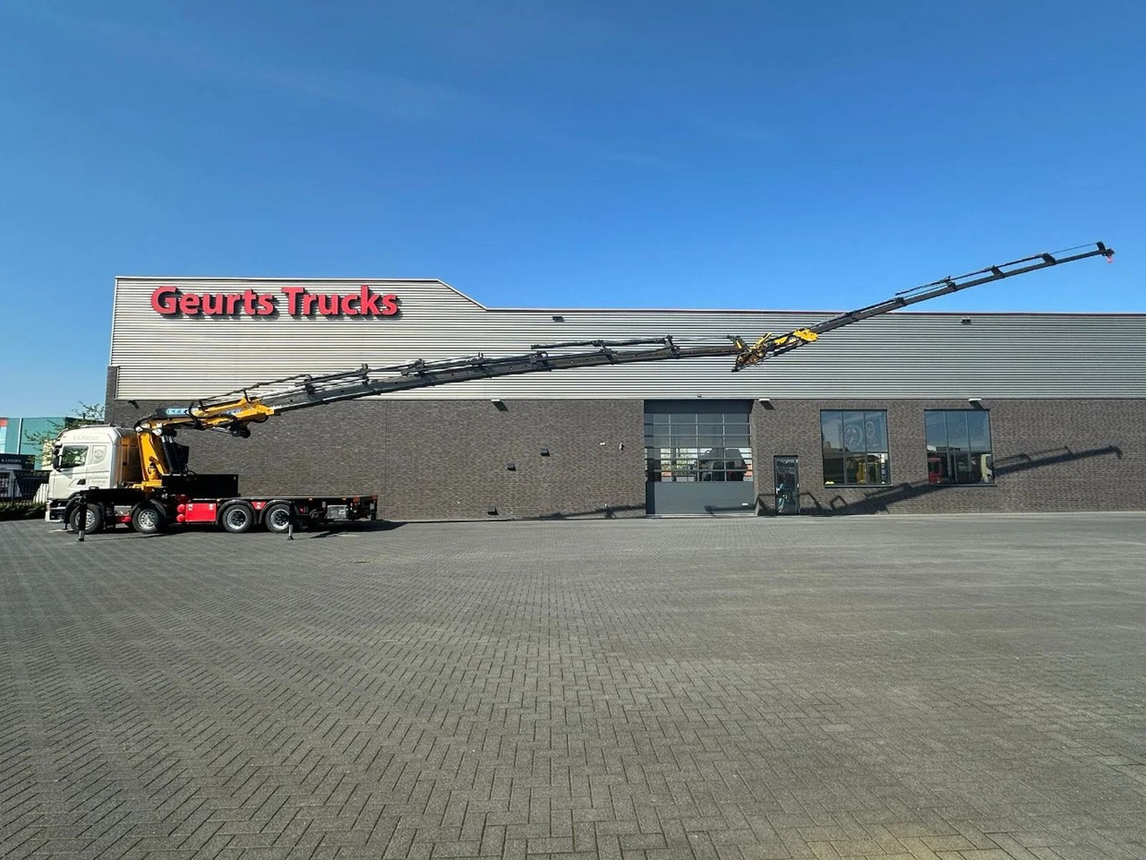Scania G450 8X4 + EFFER 1255/8S + JIB 6S HD KRAAN/KRAN/ - Камион с кран: снимка 4 Scania G450 8X4 + EFFER 1255/8S + JIB 6S HD KRAAN/KRAN/ - Камион с кран: снимка 4
