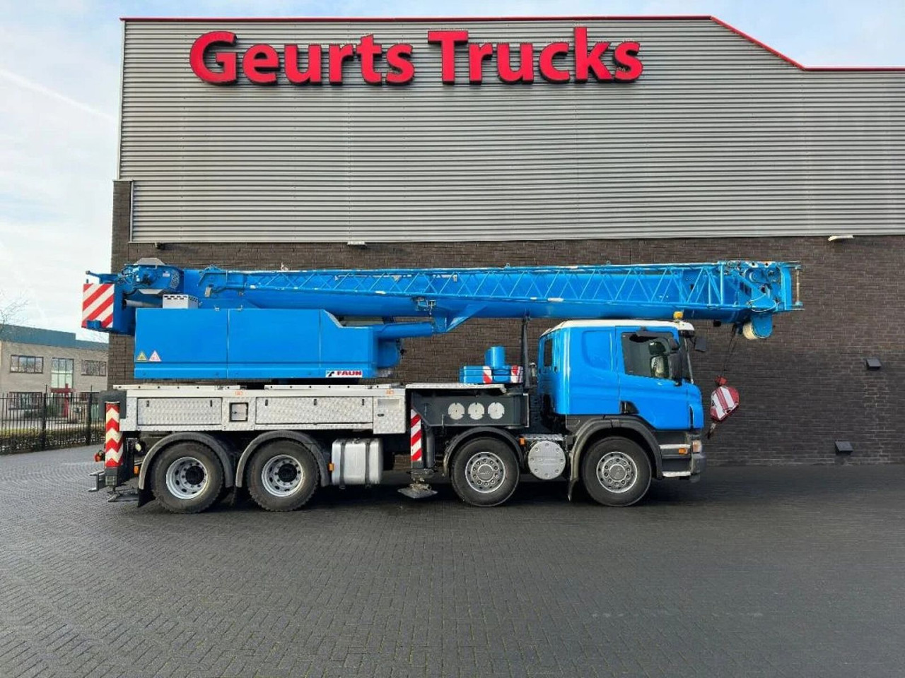 Scania P420 8X4 + FAUN HK 40 + JIB KRAAN/KRAN/CRANE/GRU - Камион с кран: снимка 4 Scania P420 8X4 + FAUN HK 40 + JIB KRAAN/KRAN/CRANE/GRU - Камион с кран: снимка 4