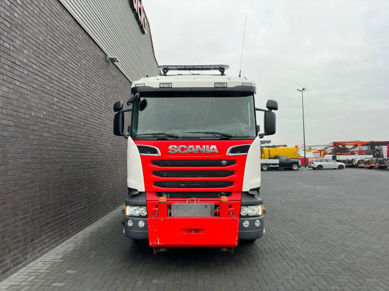 Лизинг на  Scania R520 V8 10X4 TRIDEM + F1650RA.2.28 + JIB L816 KR Scania R520 V8 10X4 TRIDEM + F1650RA.2.28 + JIB L816 KR: снимка 14