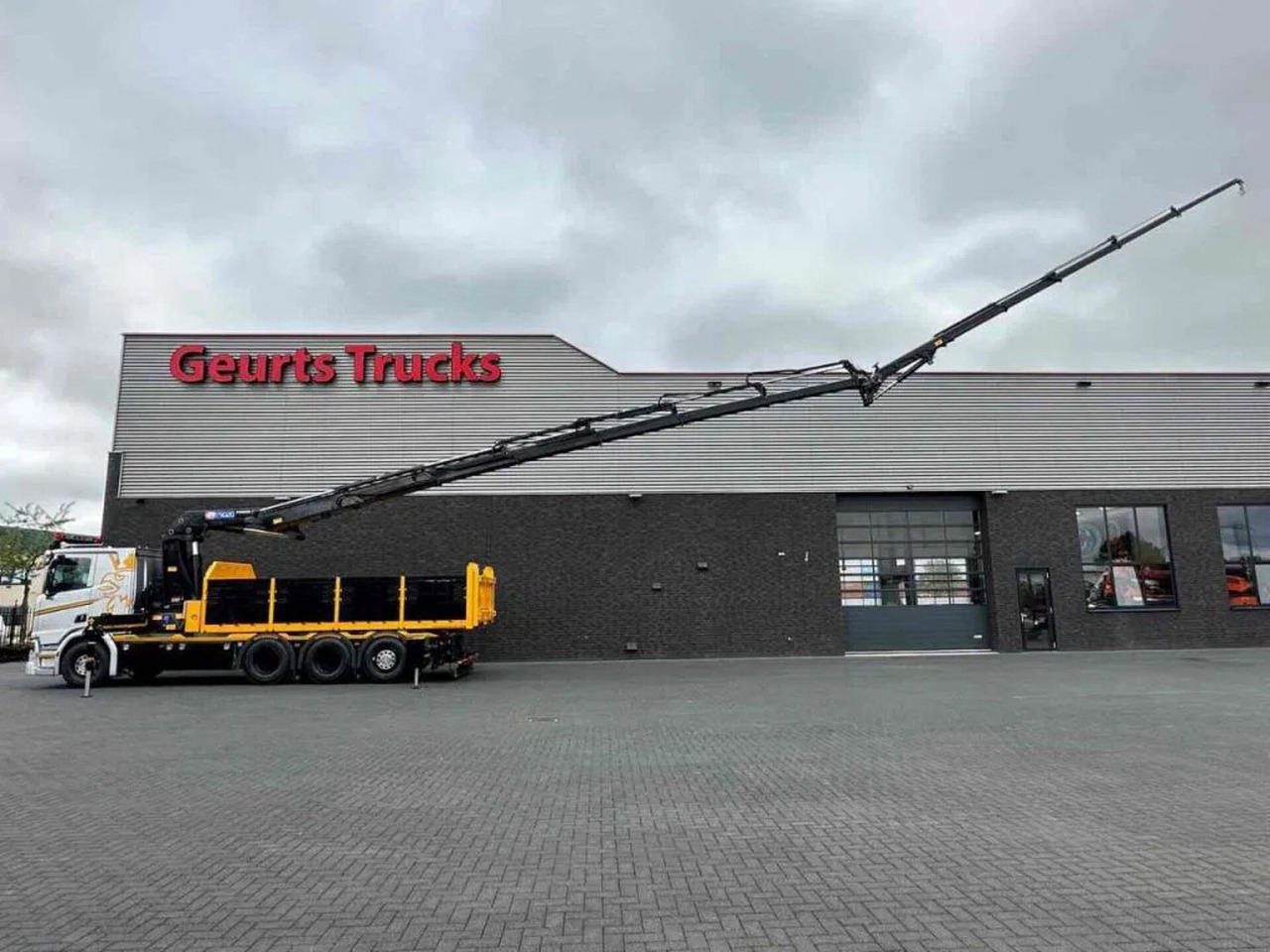 Scania R530 V8 NGS 8X4 TRIDEM MET HYVA 2Z KIPPER + HMF - Самосвал камион, Камион с кран: снимка 5 Scania R530 V8 NGS 8X4 TRIDEM MET HYVA 2Z KIPPER + HMF - Самосвал камион, Камион с кран: снимка 5