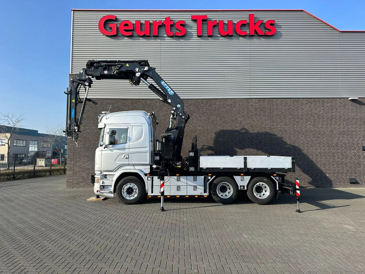 Scania R580 V8 6X4 TREKKER/TRACTOR/SZM MET EFFER 315/6S - Камион с кран: снимка 5 Scania R580 V8 6X4 TREKKER/TRACTOR/SZM MET EFFER 315/6S - Камион с кран: снимка 5