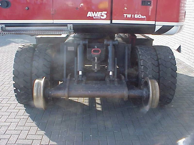 Terex TW 160 SR RAILWAY EXAVATOR - Колесен багер: снимка 3 Terex TW 160 SR RAILWAY EXAVATOR - Колесен багер: снимка 3