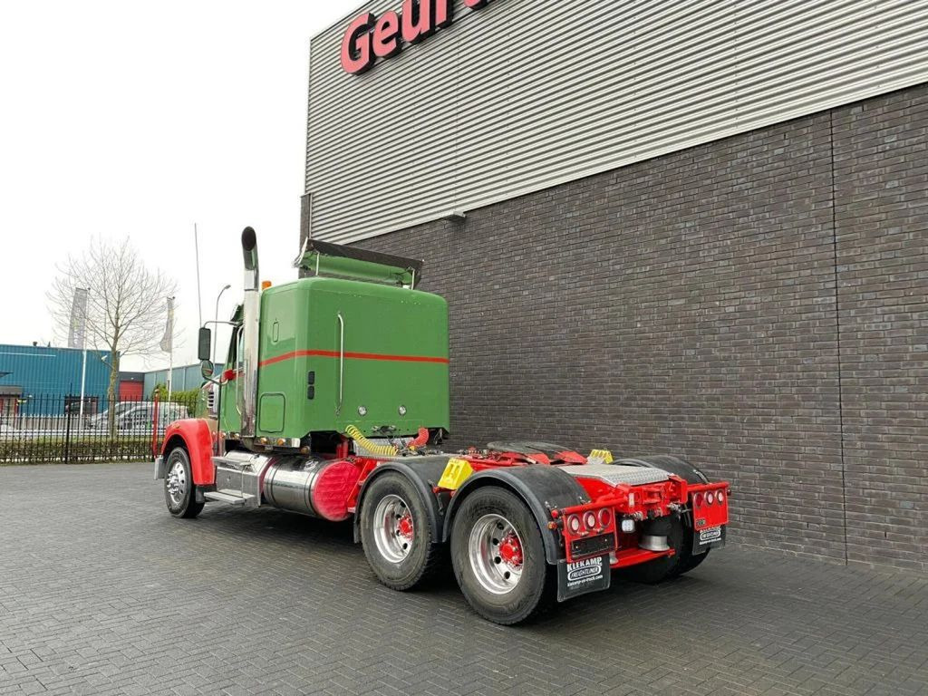 Freightliner CORONADA 6X4 EURO 6 TREKKER/TRACTOR/SATTELZUGMAS - Влекач: снимка 3 Freightliner CORONADA 6X4 EURO 6 TREKKER/TRACTOR/SATTELZUGMAS - Влекач: снимка 3