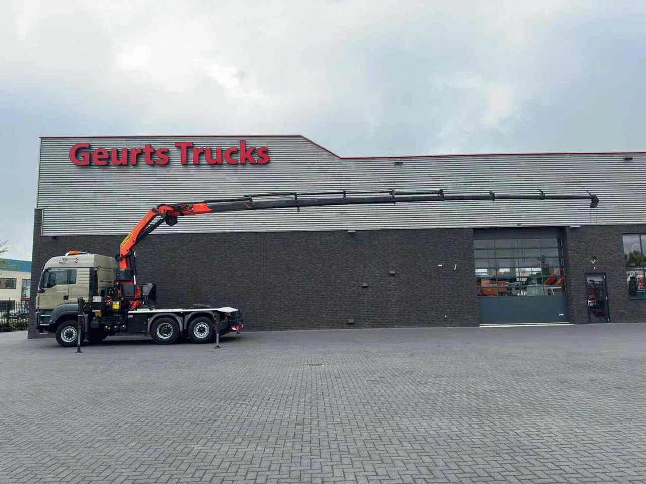 MAN TGS 28.480 6X4-4 BL + PALFINGER PK 34002-SH G PO - Влекач: снимка 1 MAN TGS 28.480 6X4-4 BL + PALFINGER PK 34002-SH G PO - Влекач: снимка 1