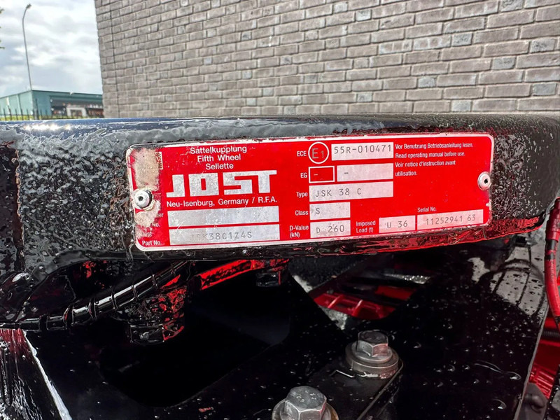 Влекач MAN TGX 41.640 8X4/4 BBS HEAVY DUTY TRACTOR 500 TONS PUSH AND PULL: снимка 17 Влекач MAN TGX 41.640 8X4/4 BBS HEAVY DUTY TRACTOR 500 TONS PUSH AND PULL: снимка 17