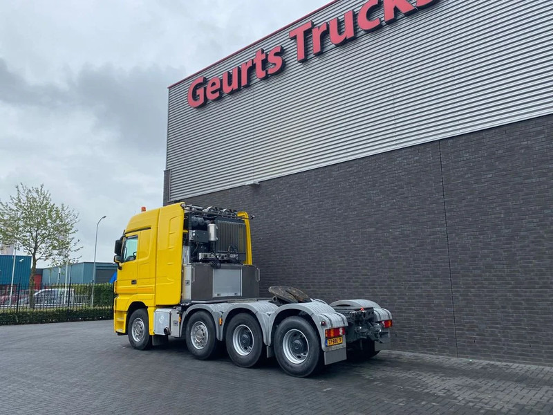 Mercedes-Benz Actros 4165 V8 8X4 SLT TITAN HEAVY DUTY TRACTOR / SCHWERLAST SATTELZUGMASCHINE 250 TON - Влекач: снимка 3 Mercedes-Benz Actros 4165 V8 8X4 SLT TITAN HEAVY DUTY TRACTOR / SCHWERLAST SATTELZUGMASCHINE 250 TON - Влекач: снимка 3