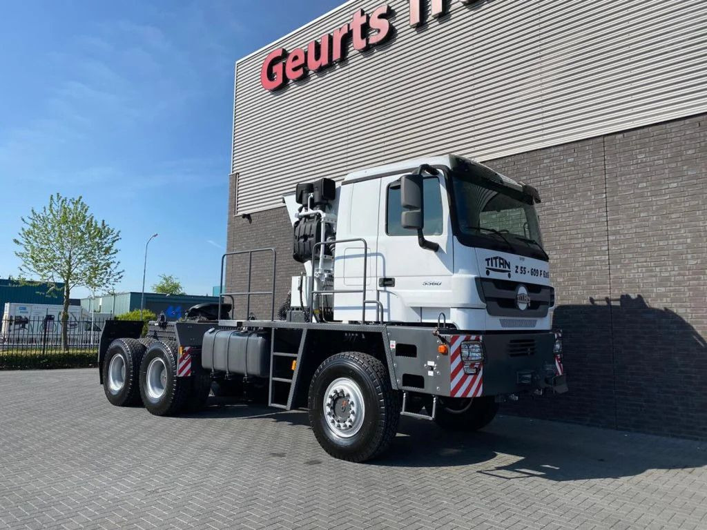 Mercedes-Benz TITAN 5560 Z52-600 F TITAN 5560 Z52-600 F 6X6 HE - Влекач: снимка 5 Mercedes-Benz TITAN 5560 Z52-600 F TITAN 5560 Z52-600 F 6X6 HE - Влекач: снимка 5