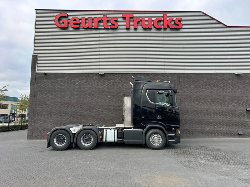 Scania S520 6X4 HEAVY DUTY TRACTOR/TREKKER/SZM - Влекач: снимка 4 Scania S520 6X4 HEAVY DUTY TRACTOR/TREKKER/SZM - Влекач: снимка 4