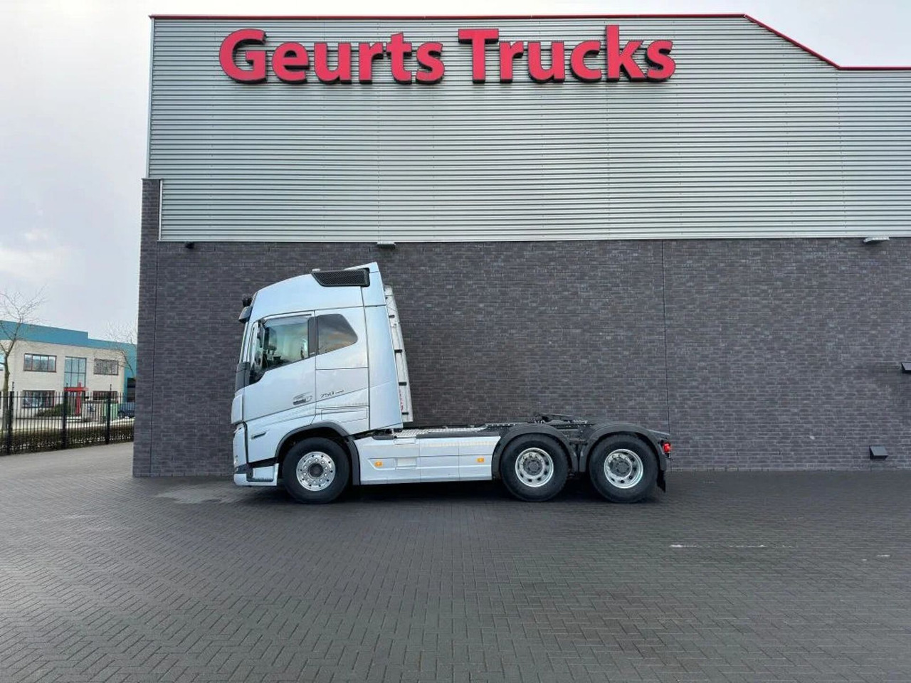 Volvo FH 16.750 6X4 TREKKER/TRACTOR/SZM EURO 6 HYDRAUL - Влекач: снимка 1 Volvo FH 16.750 6X4 TREKKER/TRACTOR/SZM EURO 6 HYDRAUL - Влекач: снимка 1