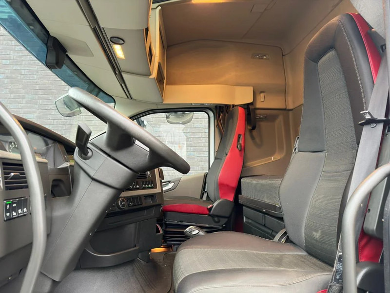 Влекач Volvo FH 460 6X4 TREKKER/TRACTOR/SZM EURO 6 HYDRAULIC: снимка 16