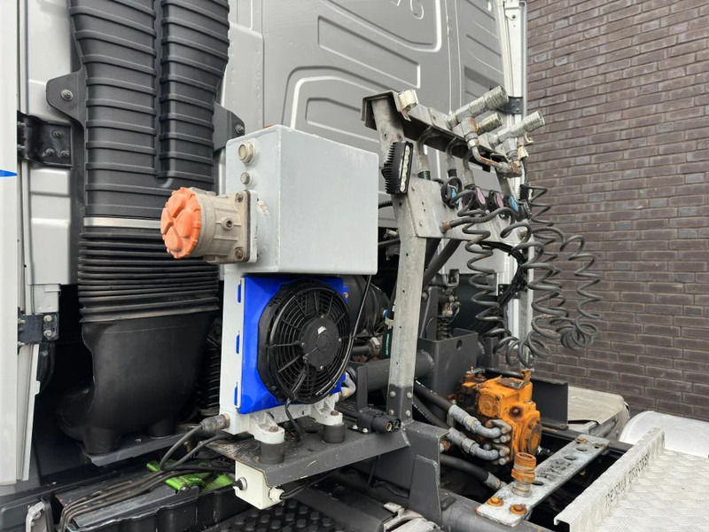 Влекач Volvo FH 460 6X4 TREKKER/TRACTOR/SZM EURO 6 HYDRAULIC: снимка 13