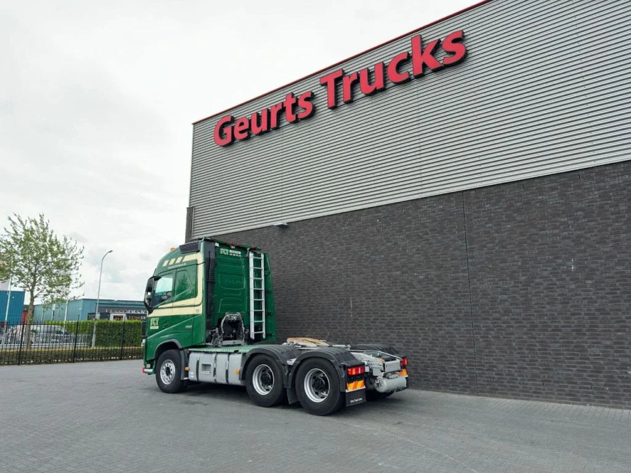 Volvo FH 500 6X4 TREKKER/TRACTOR/SZM EURO 6 HYDRAULIC - Влекач: снимка 3 Volvo FH 500 6X4 TREKKER/TRACTOR/SZM EURO 6 HYDRAULIC - Влекач: снимка 3