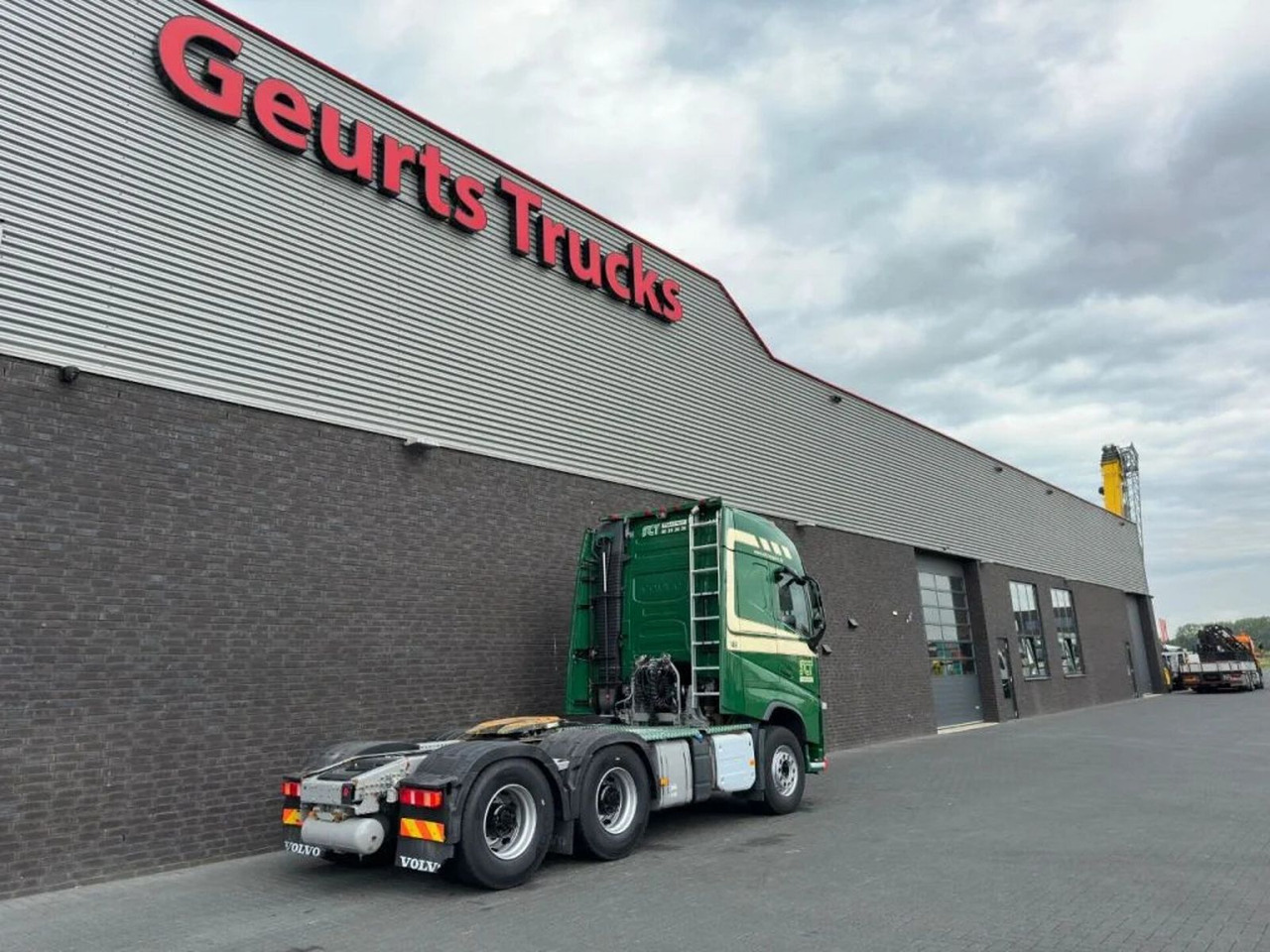 Volvo FH 500 6X4 TREKKER/TRACTOR/SZM EURO 6 HYDRAULIC - Влекач: снимка 5 Volvo FH 500 6X4 TREKKER/TRACTOR/SZM EURO 6 HYDRAULIC - Влекач: снимка 5