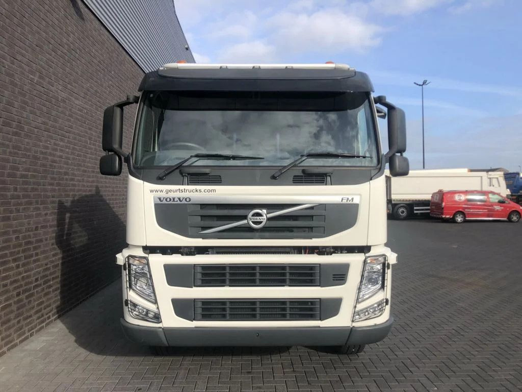 Volvo FM 370 6X4 CARGO TRUCK RHD UNUSED - Бордови камион: снимка 5 Volvo FM 370 6X4 CARGO TRUCK RHD UNUSED - Бордови камион: снимка 5