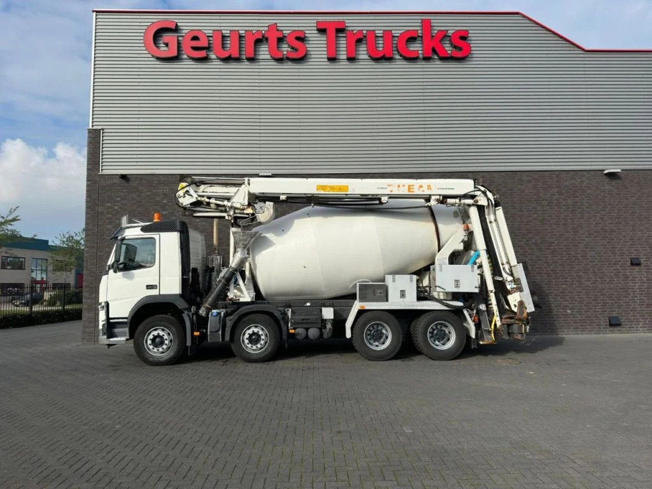 Volvo FM 410 8X4 + STETTER 9 M3 MIXER/MISCHER + THEAM - Бетоновоз: снимка 1 Volvo FM 410 8X4 + STETTER 9 M3 MIXER/MISCHER + THEAM - Бетоновоз: снимка 1