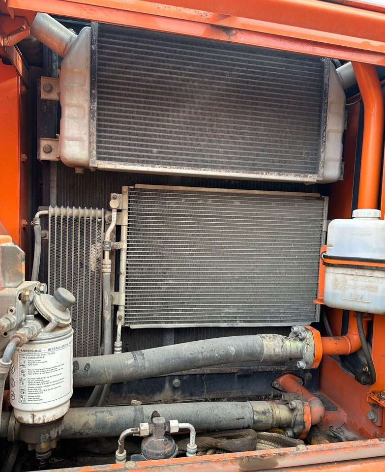 Верижен багер DOOSAN DX 225 LC: снимка 8