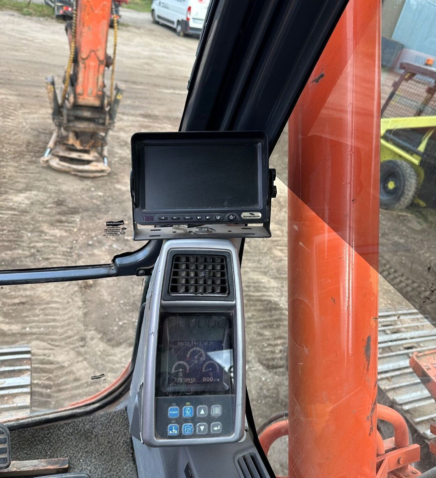 Верижен багер DOOSAN DX 225 LC: снимка 6