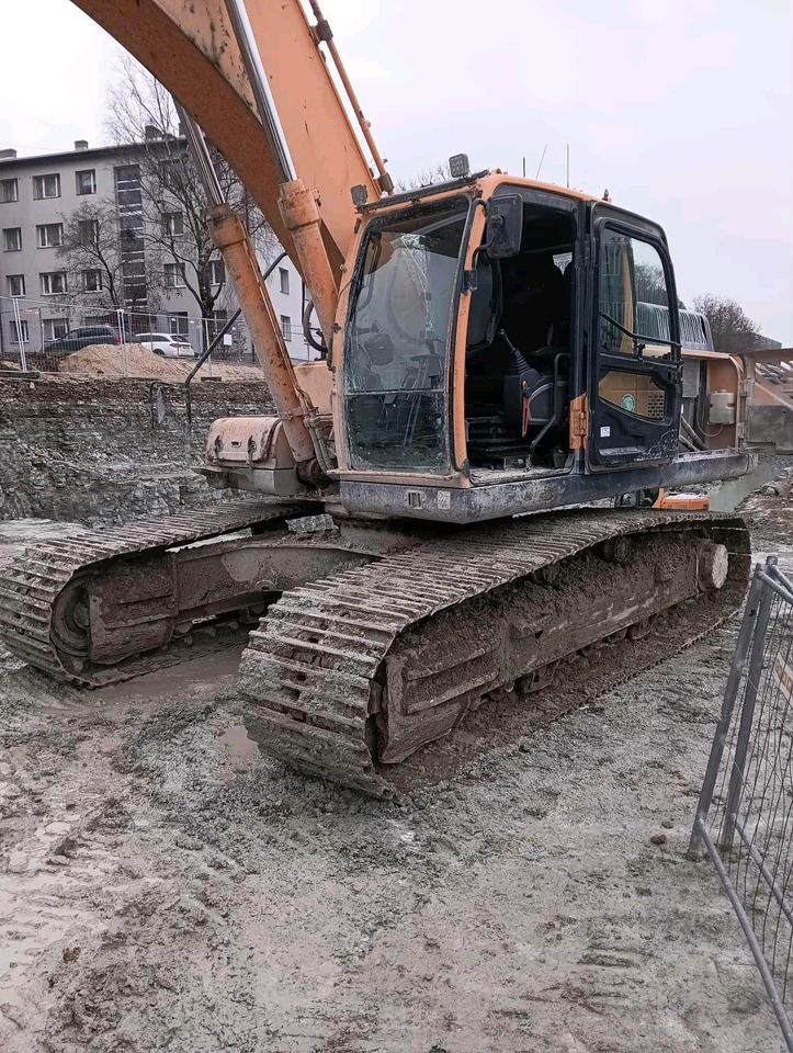 Hyundai R 300 - Верижен багер: снимка 1 Hyundai R 300 - Верижен багер: снимка 1