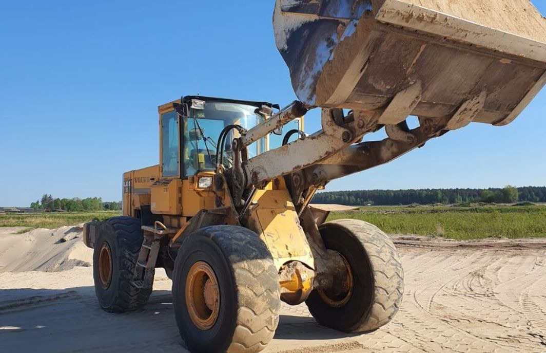 VOLVO L120B - Колесен товарач: снимка 1 VOLVO L120B - Колесен товарач: снимка 1